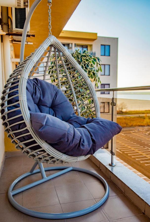 Summerland Luxury Velvet Front Sea View Lägenhet Mamaia Exteriör bild