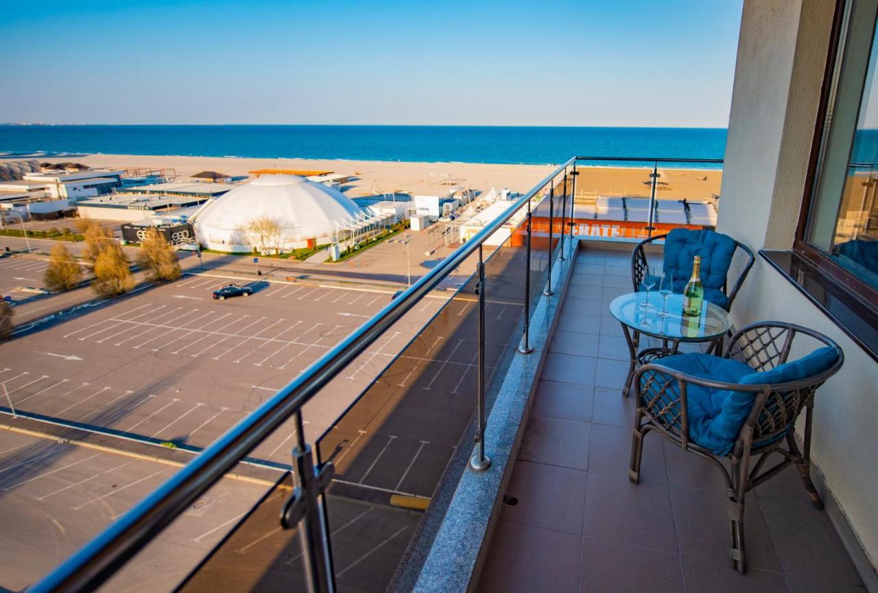Summerland Luxury Velvet Front Sea View Lägenhet Mamaia Exteriör bild