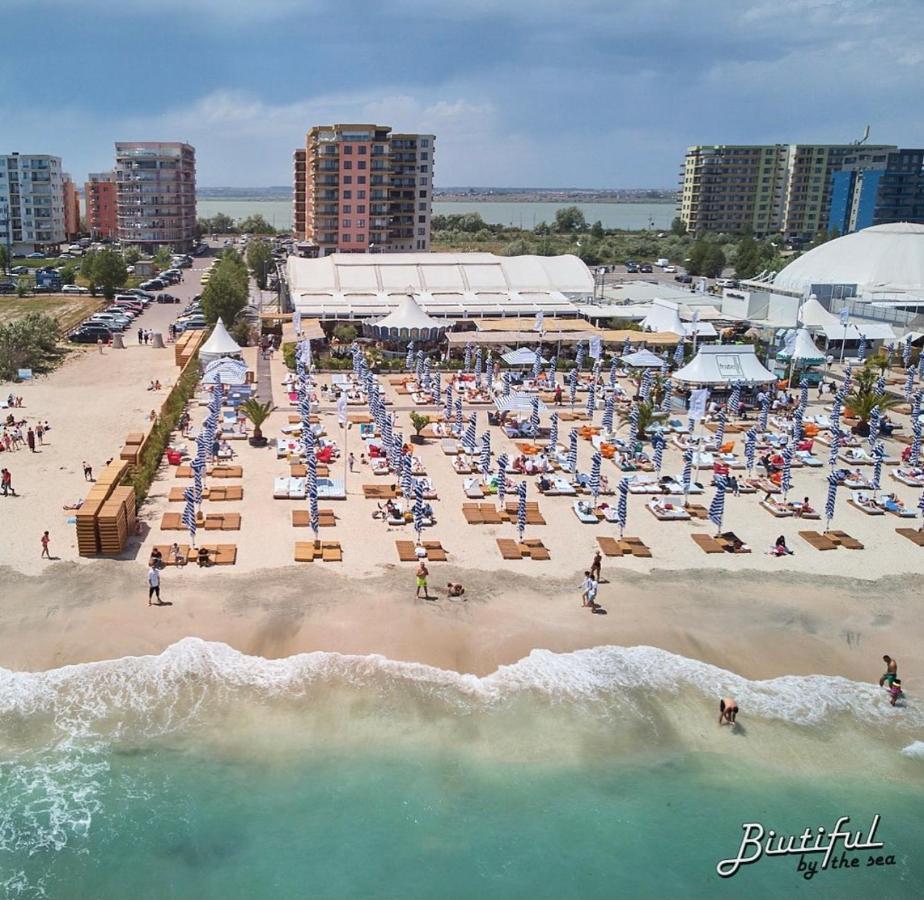 Summerland Luxury Velvet Front Sea View Lägenhet Mamaia Exteriör bild